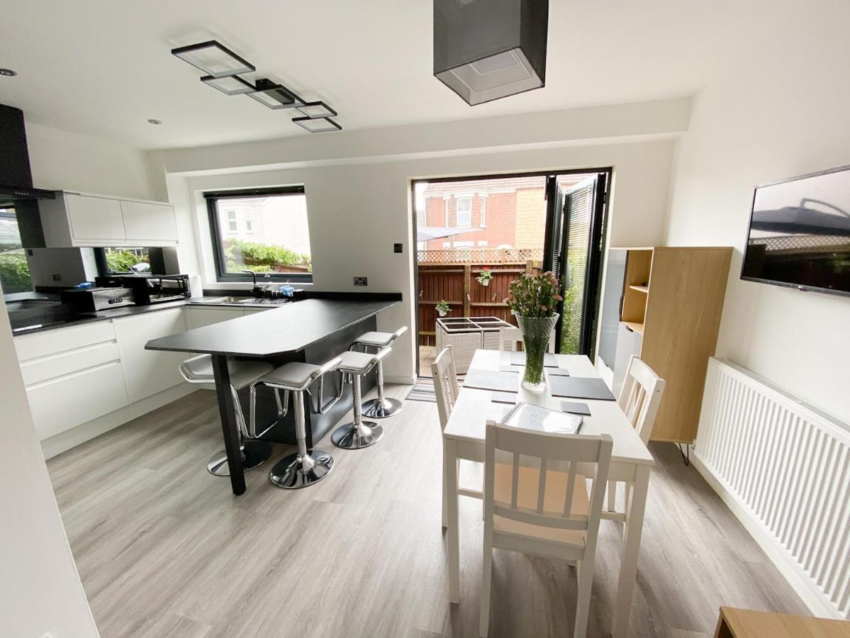 Harbourside House - Great Location - Parking - 2 En-Suites - Sleeps 5 Plus 1 Poole Ngoại thất bức ảnh